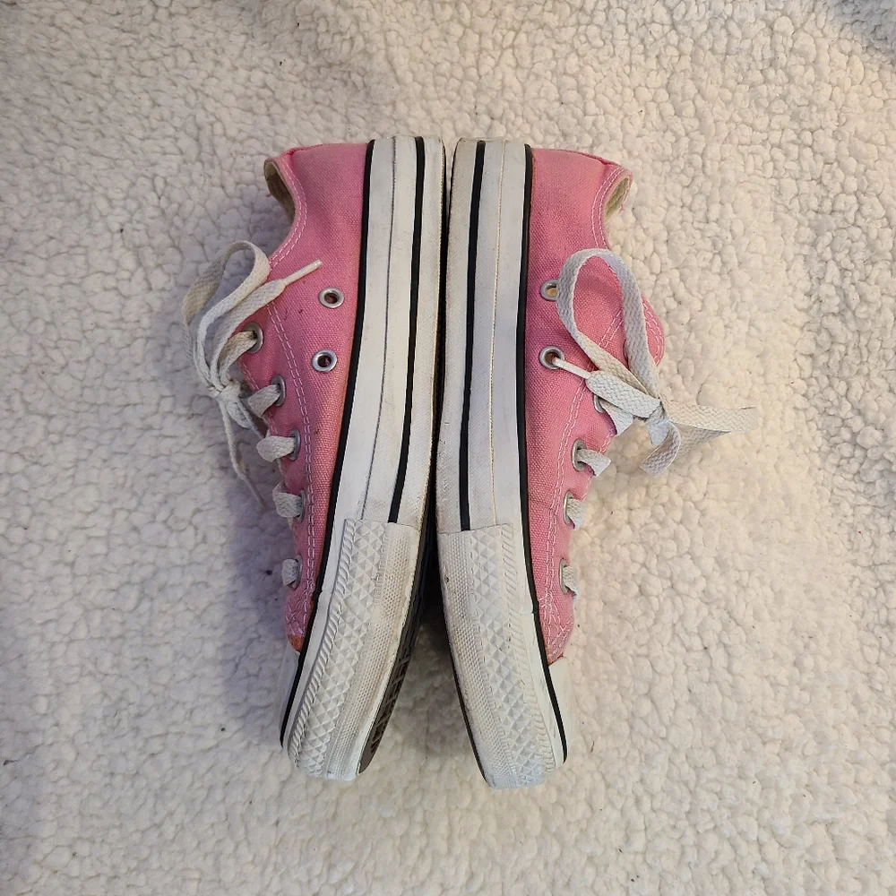Converse All⭐Star pink low sneakers